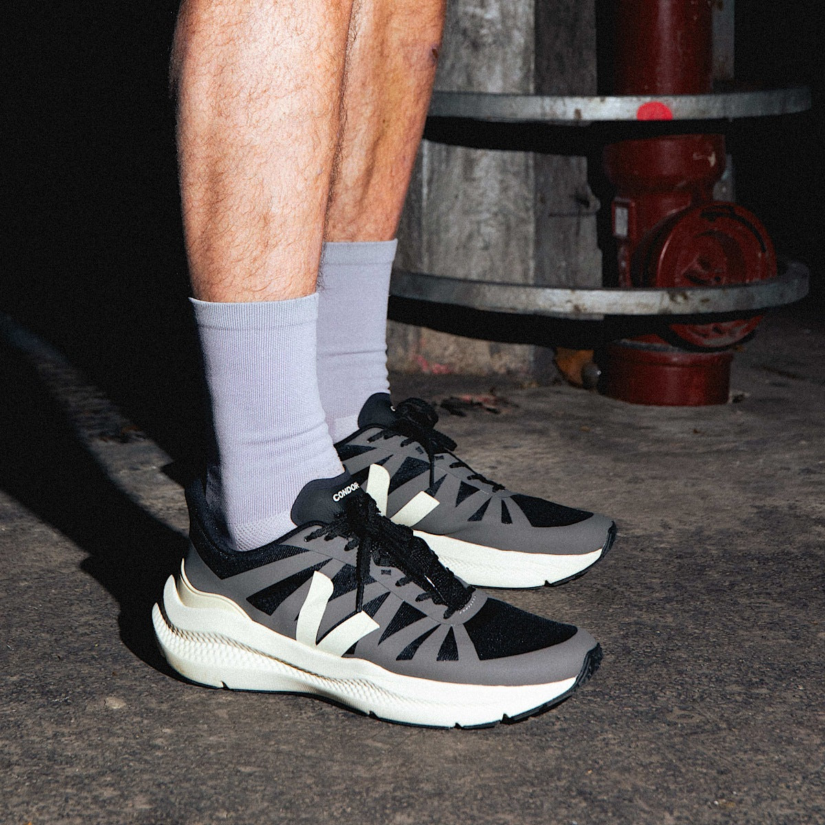 VEJA Condor 3 Engineered-Mesh Black Calcaire - Image 4