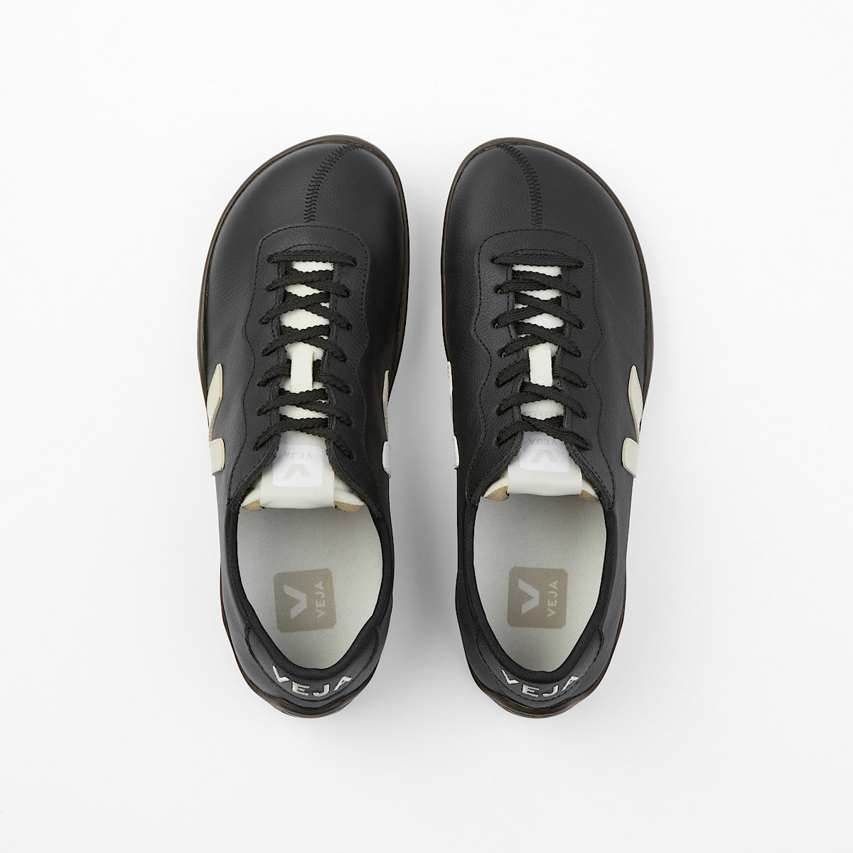 VEJA Jitsu Leather Black Pierre Eagle - Image 4