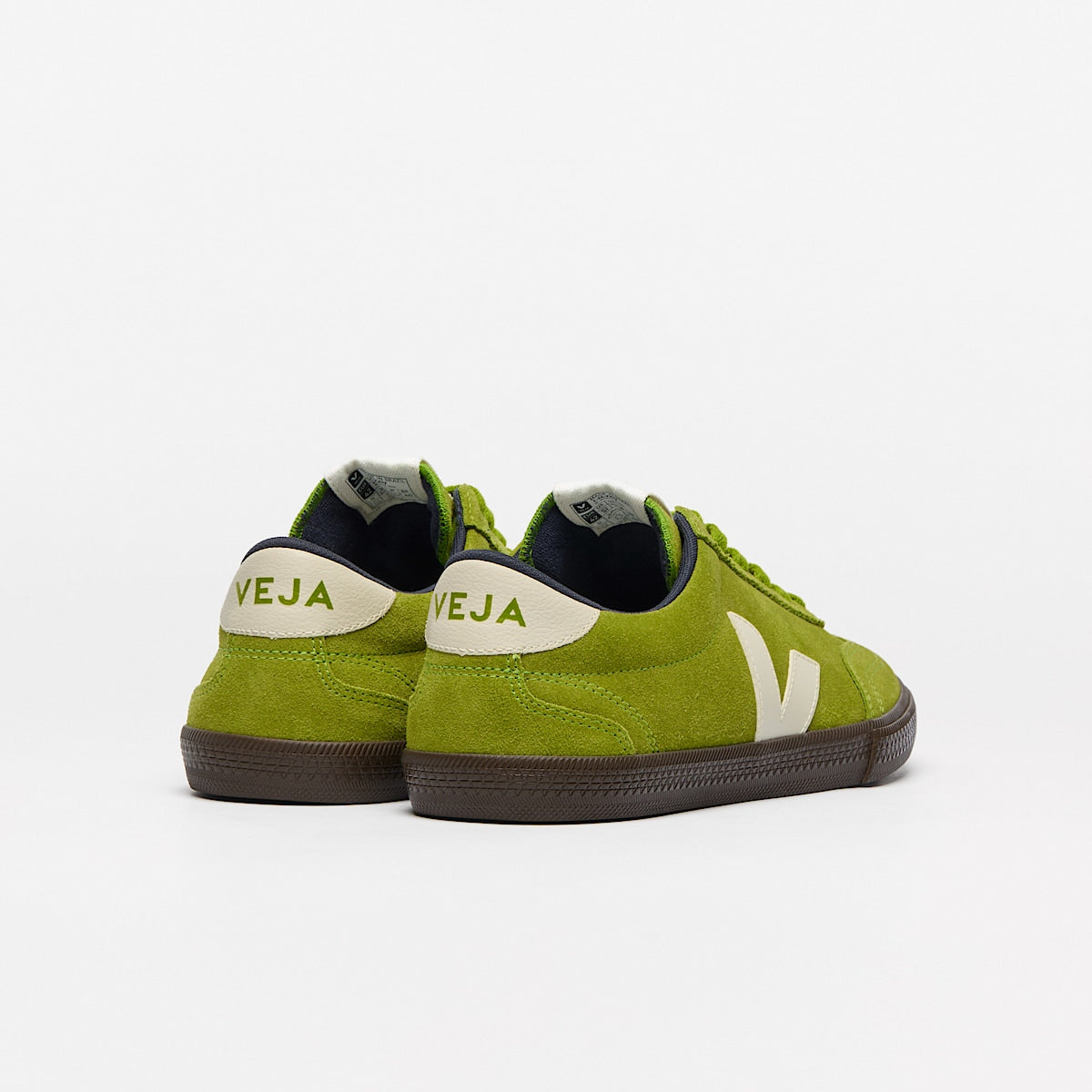 VEJA Volley Suede Detox Pierre Eagle - Image 3
