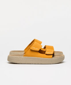 VEJA Etna Suede Safran Almond