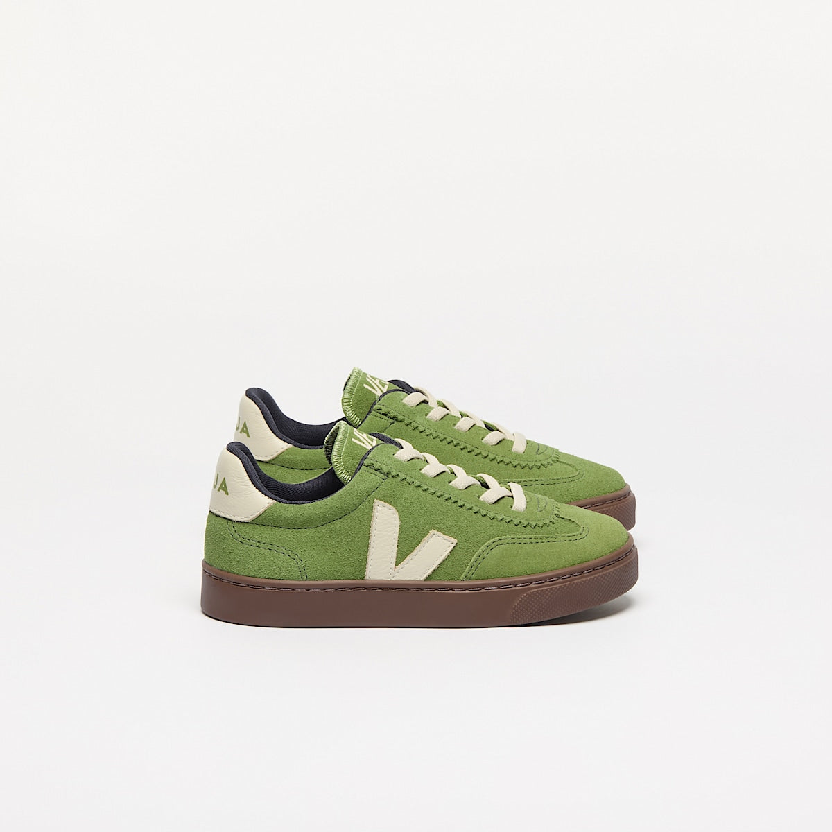 VEJA Volley Elastic Laces Suede Kiwi Pierre Bark