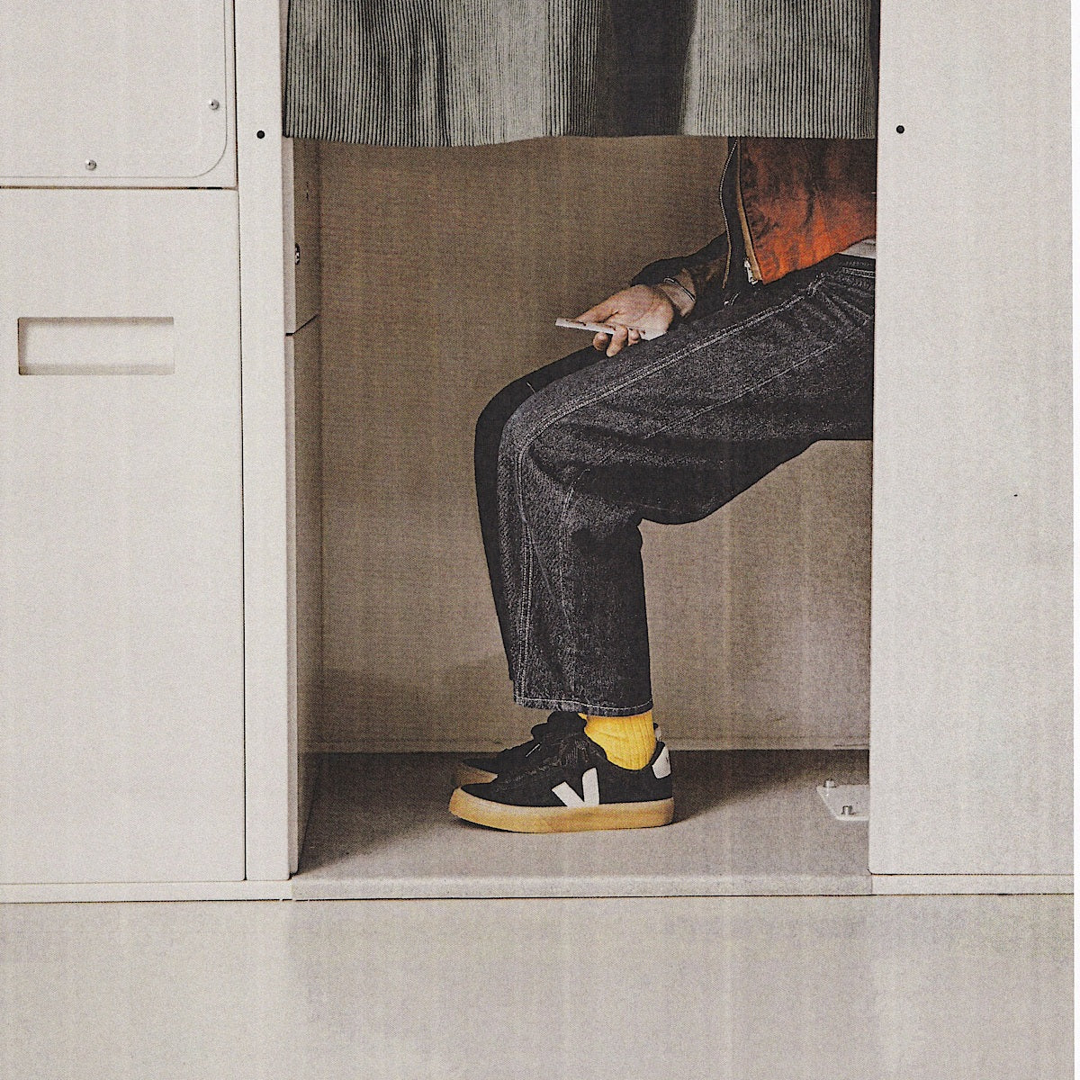 VEJA Campo Bold Suede Black Pierre - Image 4
