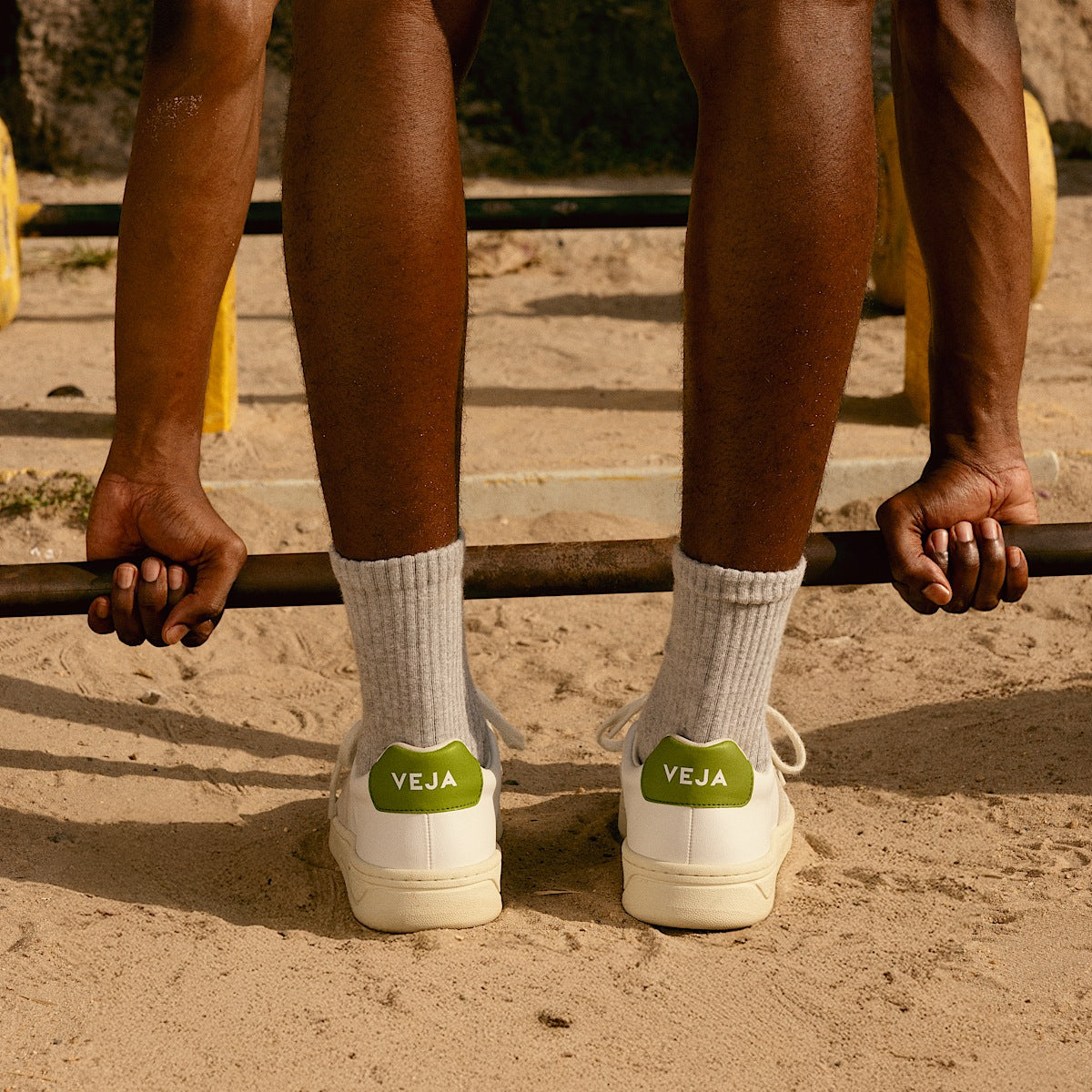 VEJA Urca CWL White Pierre Kiwi - Image 4