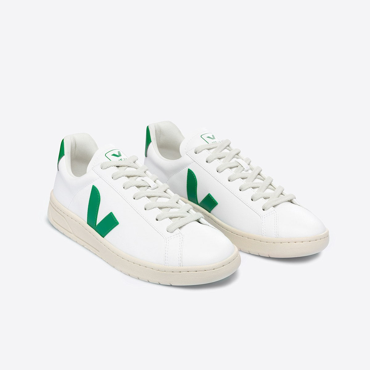 VEJA Urca CWL White Emeraude - Image 2