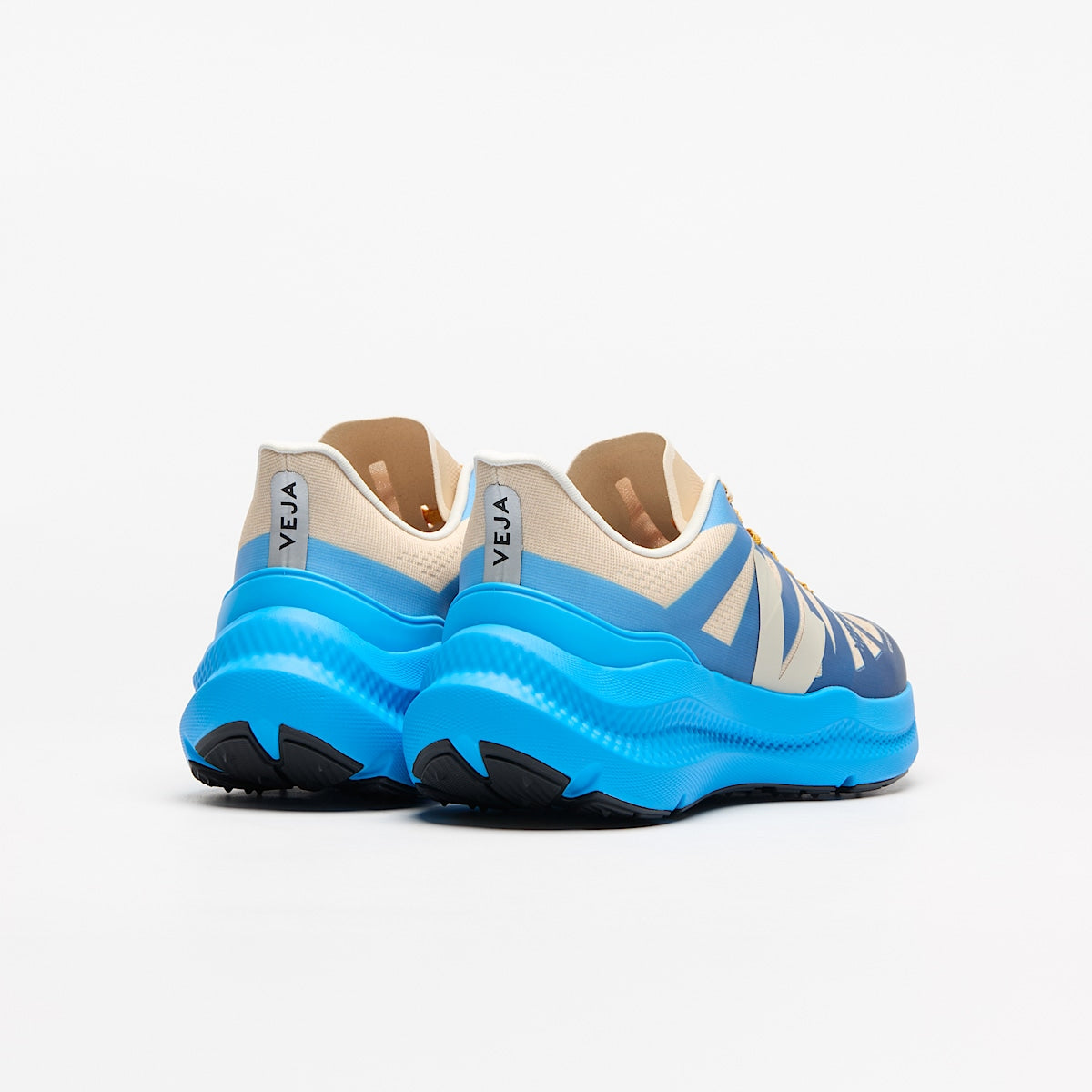 VEJA Condor 3 Advanced Engineered-Mesh Gradient Pierre Pacific - Image 4