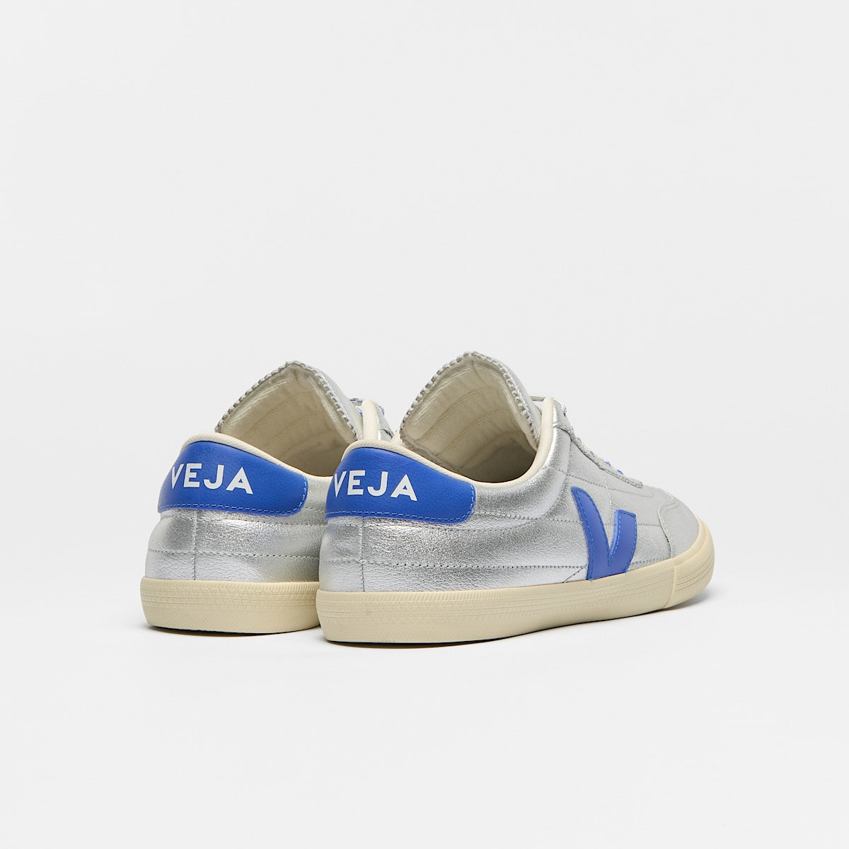 VEJA Panenka Leather Silver Paros - Image 2