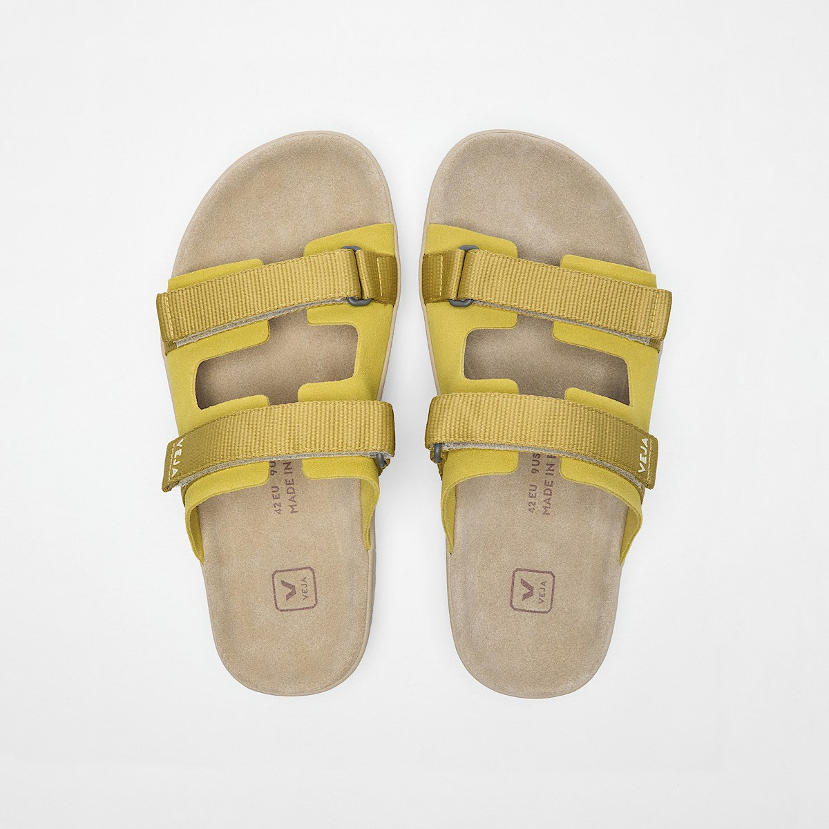 VEJA Arpoador Suede Liquor Ocre - Image 4