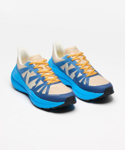 Alternative view of VEJA Condor 3 Advanced Engineered-Mesh Gradient Pierre Pacific