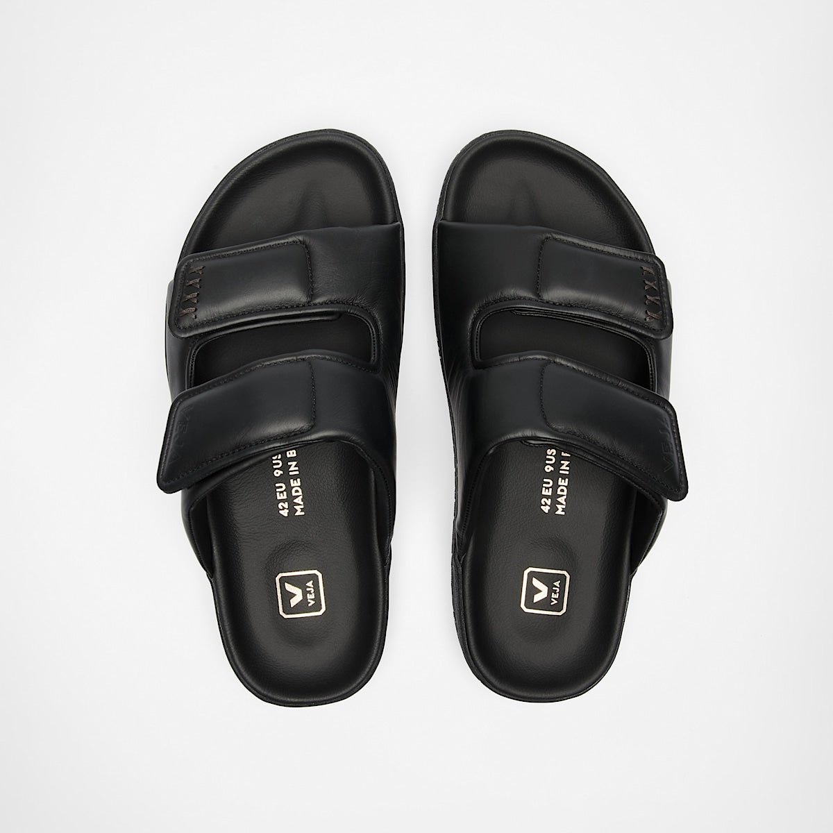VEJA Etna Bold Leather Full Black - Image 2