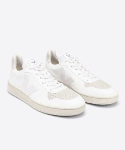 Alternative view of VEJA V-10 CWL Full White Natural