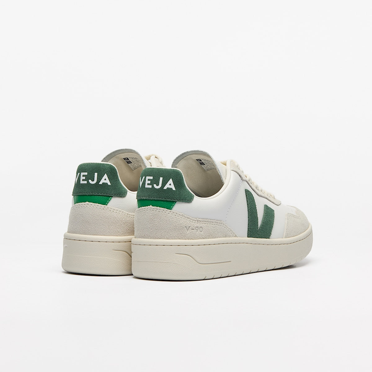 VEJA V-90 Leather White Cyprus - Image 3