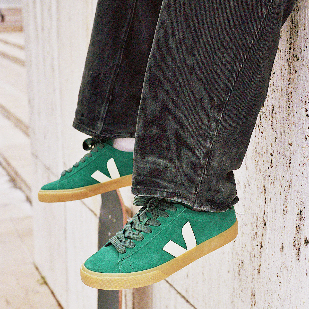VEJA Campo Bold Suede Golf Pierre - Image 2