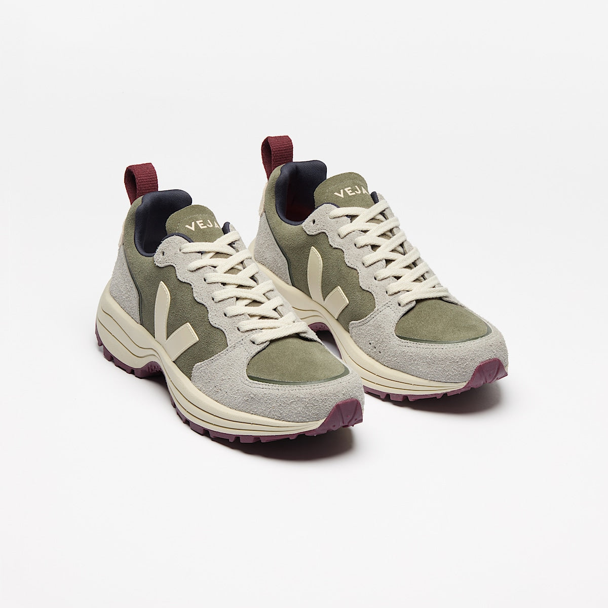 VEJA Venturi Ii Suede Kaki Sable - Image 2