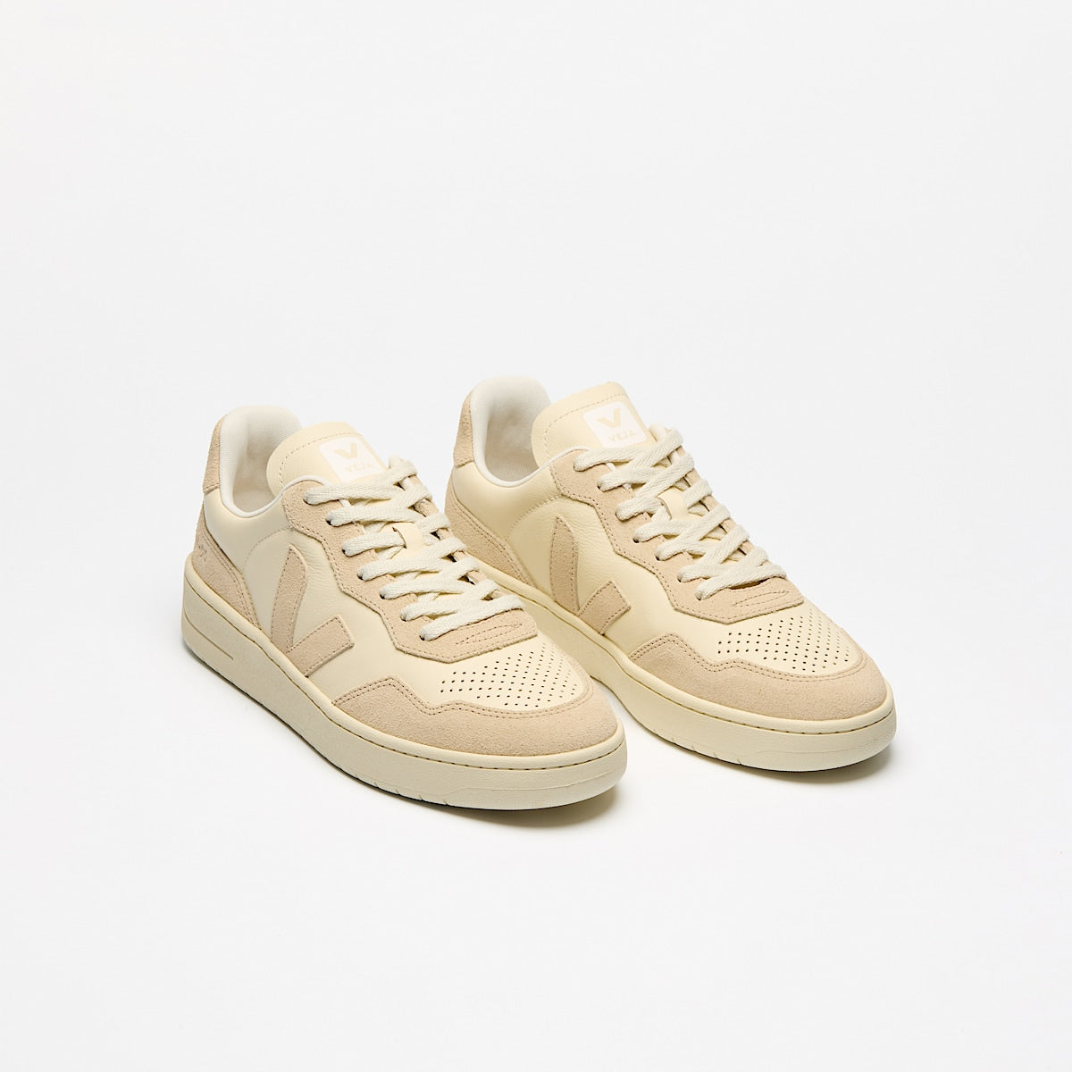 VEJA V-90 Leather Cashew Oat - Image 2