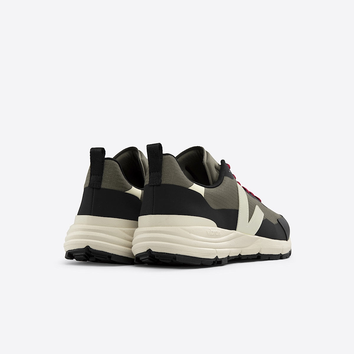 VEJA Dekkan Ripstop Kaki Pierre - Image 3