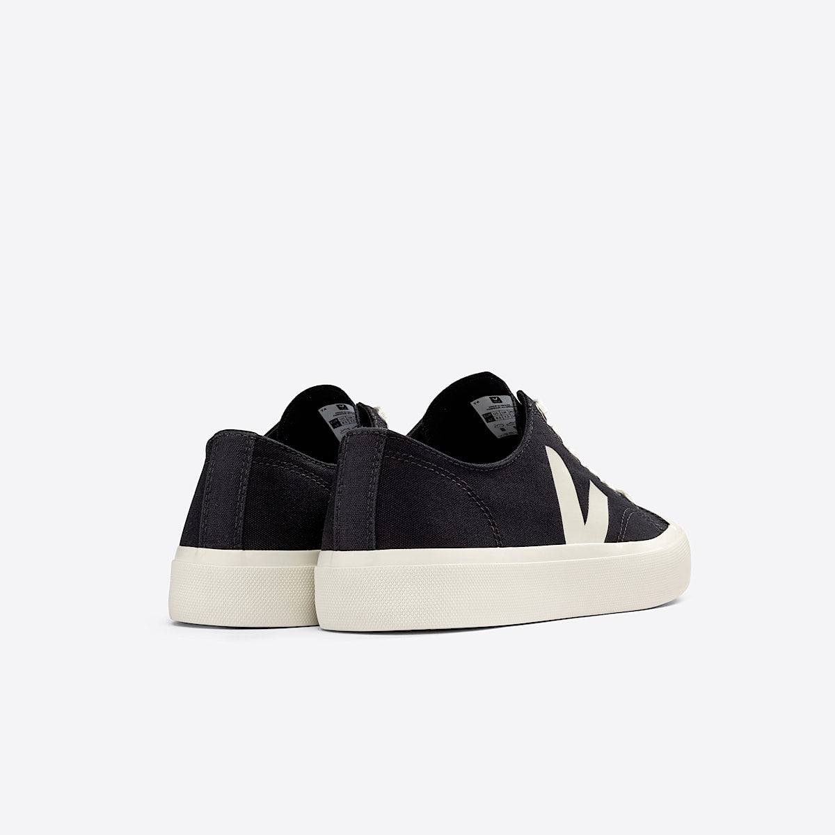 VEJA Wata Ii Low Canvas Black Pierre - Image 3