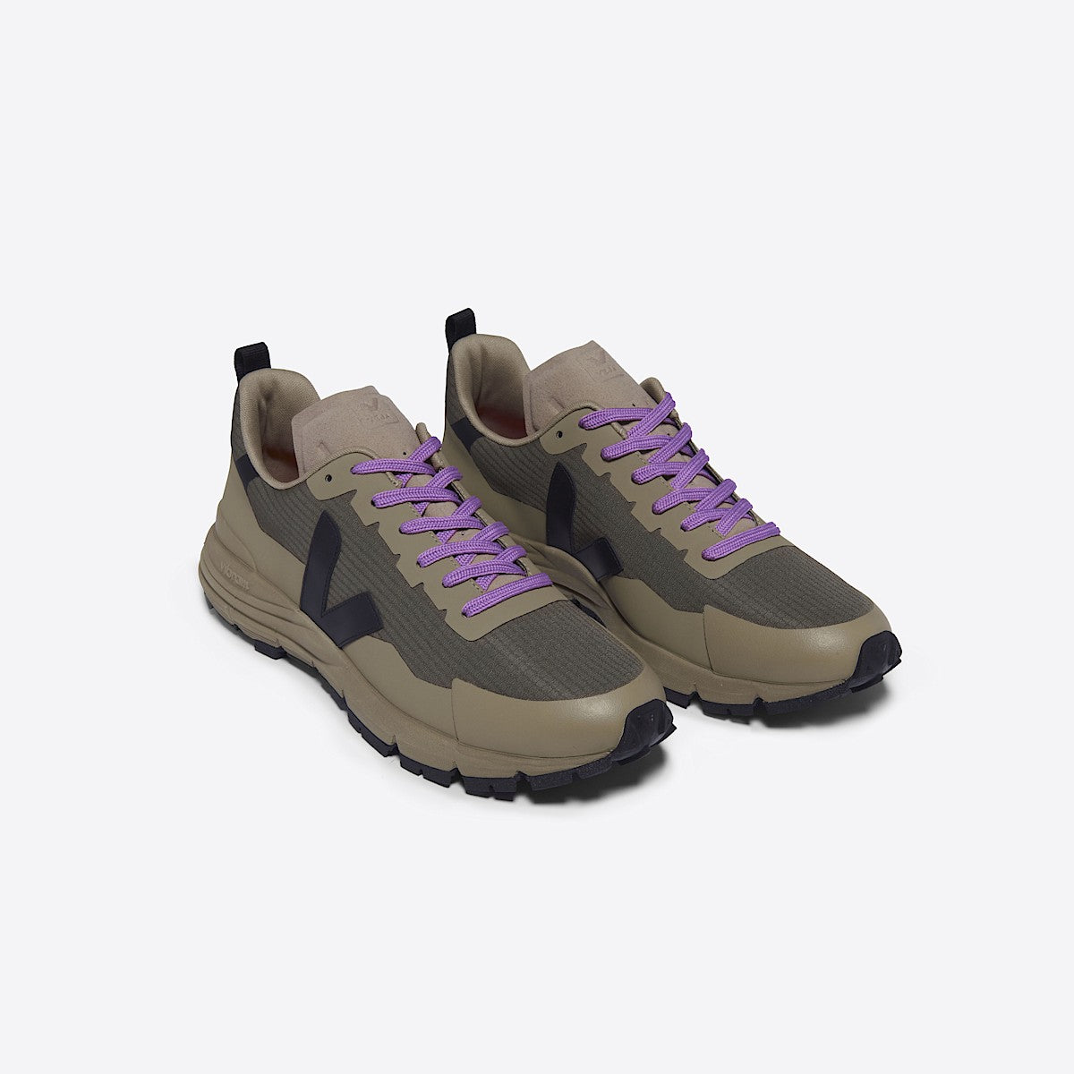 VEJA Dekkan Ripstop Kaki Black - Image 2