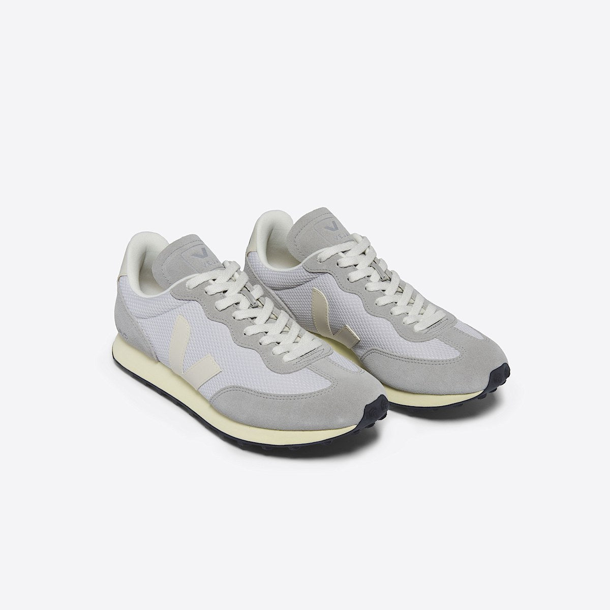 VEJA Rio Branco Alveomesh Light Grey Pierre - Image 2