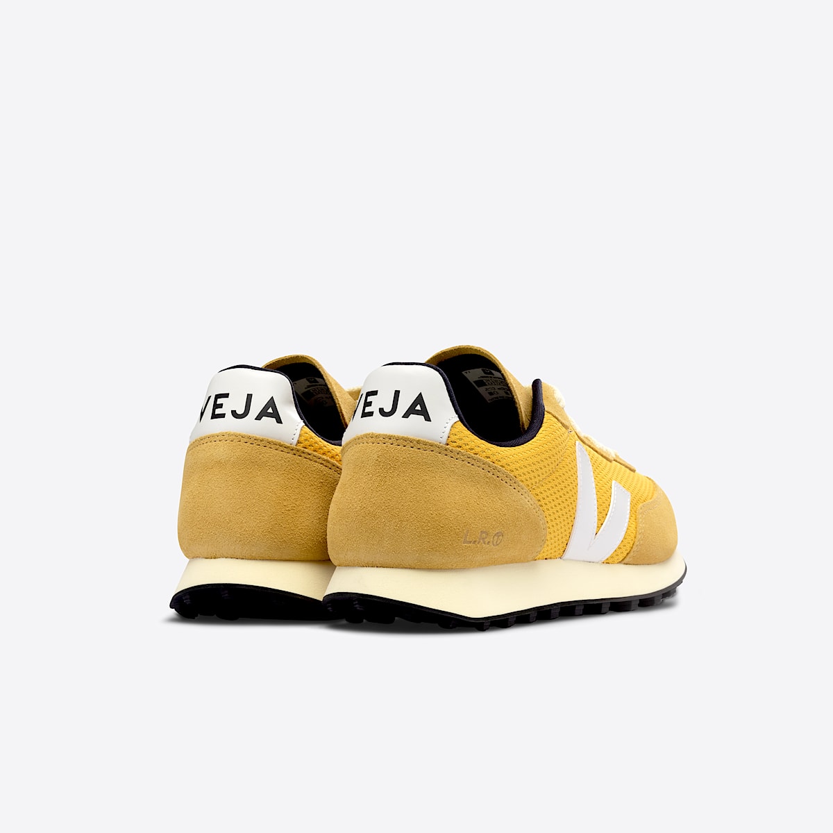 VEJA Rio Branco Alveomesh Ouro White - Image 3