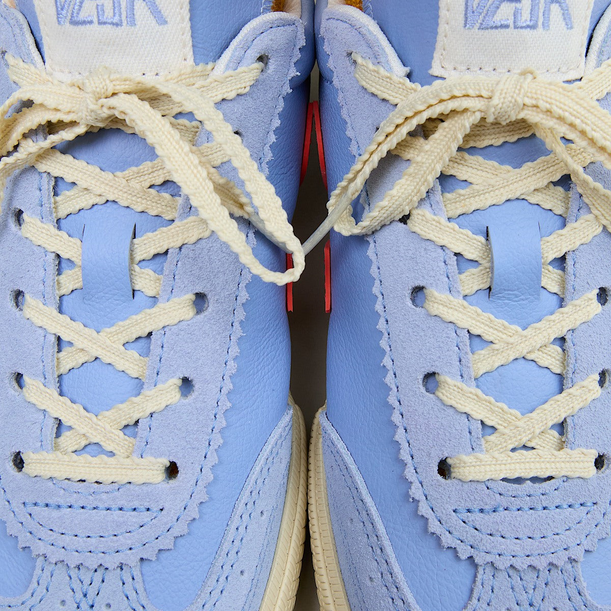 VEJA Volley Leather Olympe Orange Fluo Calcaire - Image 4
