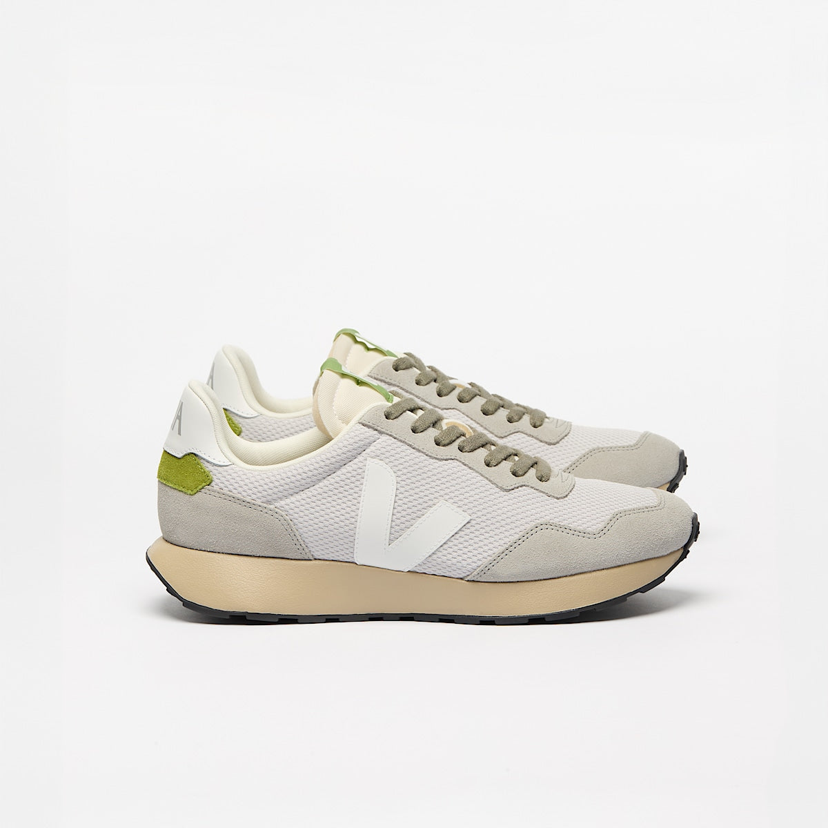 VEJA Paulistana Alveomesh Light Grey White Detox
