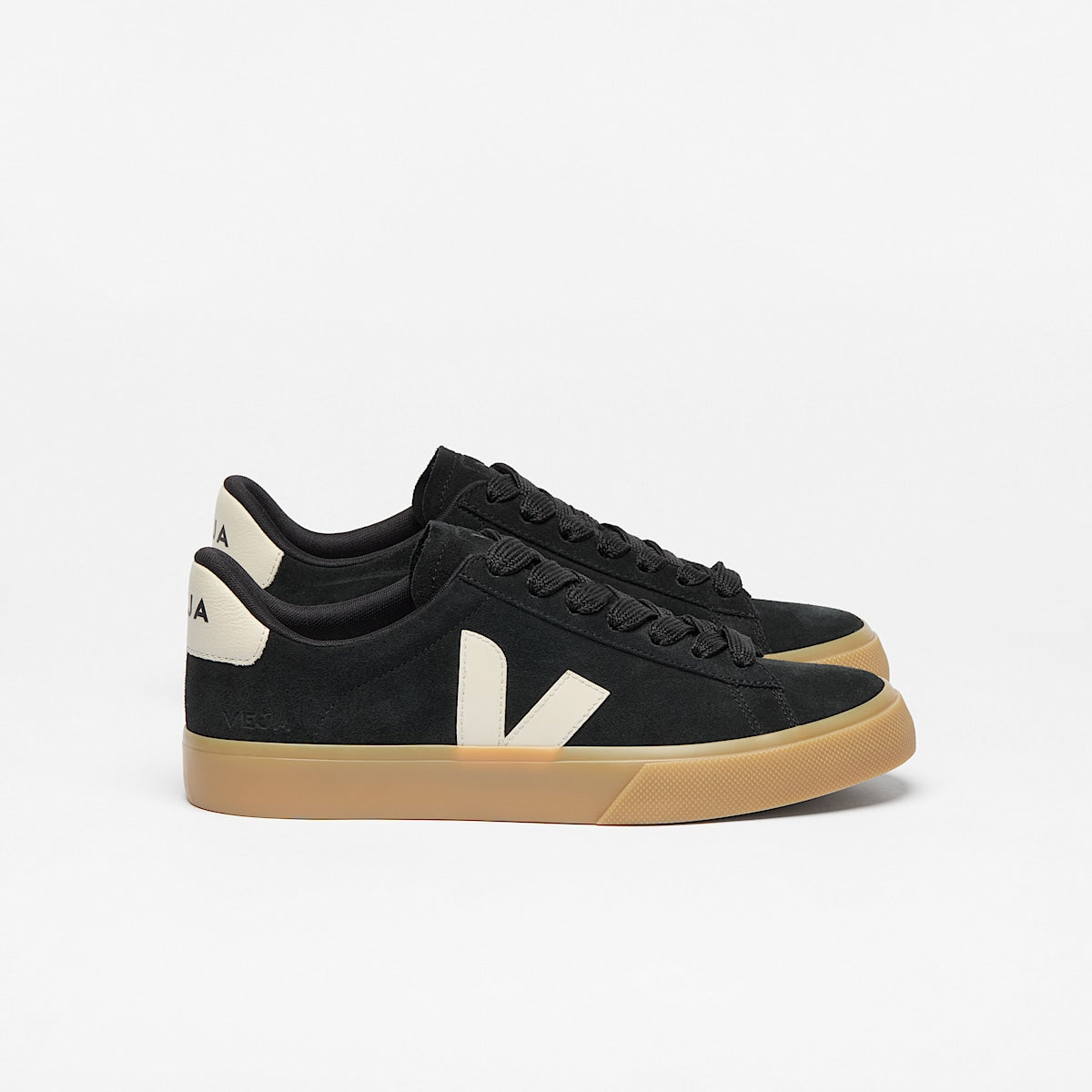 VEJA Campo Bold Suede Black Pierre