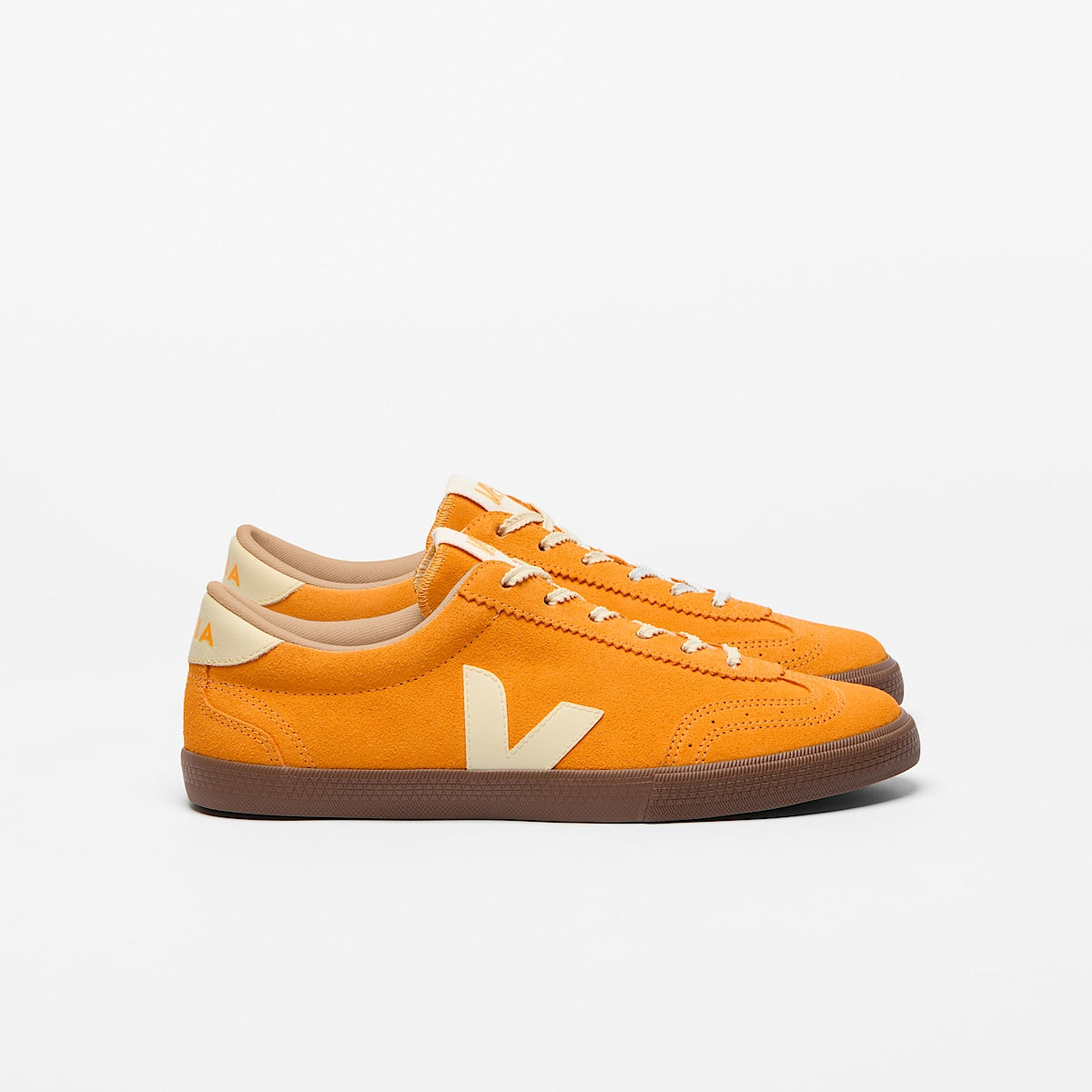 VEJA Volley Suede Mango Calcaire Bark