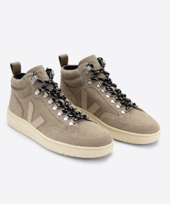 Alternative view of VEJA Roraima Suede Dune Almond