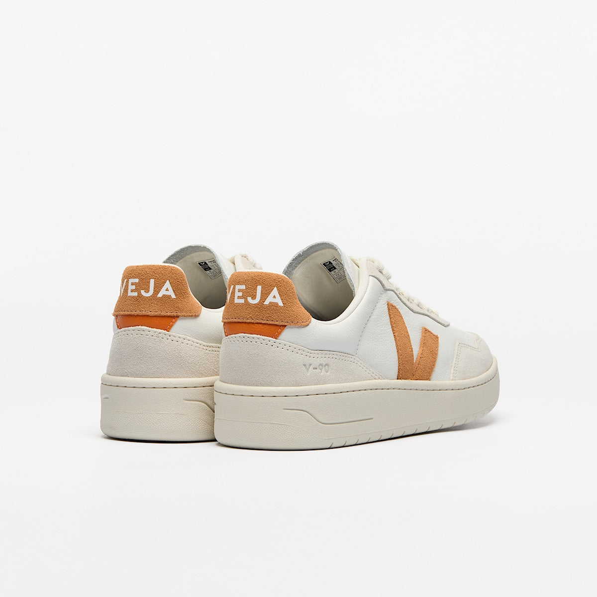 VEJA V-90 Leather White Umber - Image 3