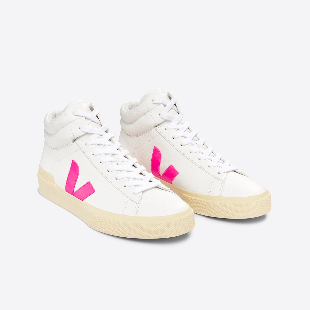 VEJA Minotaur Leather White Sari Butter - Image 2