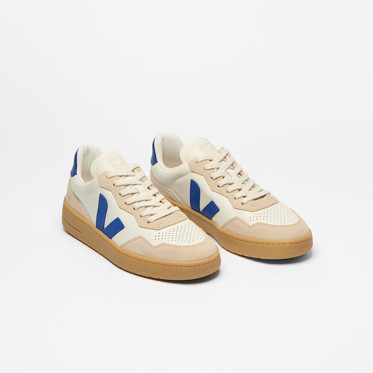 VEJA V-90 Leather Pure Atlantique Almond Natural - Image 2