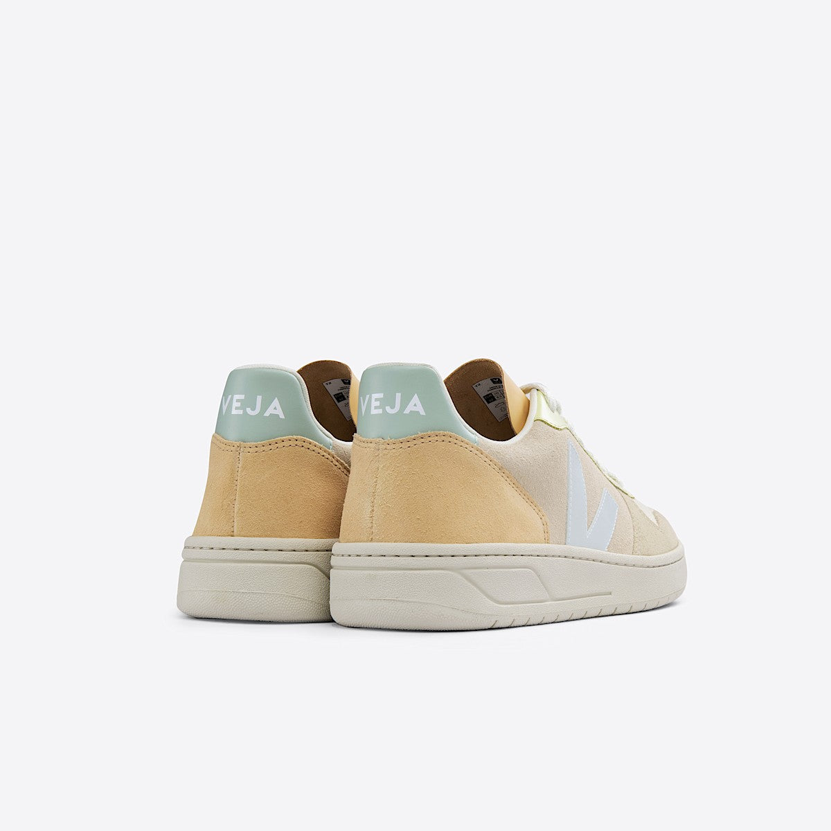 VEJA V-10 Suede Sable Menthol Multico - Image 3