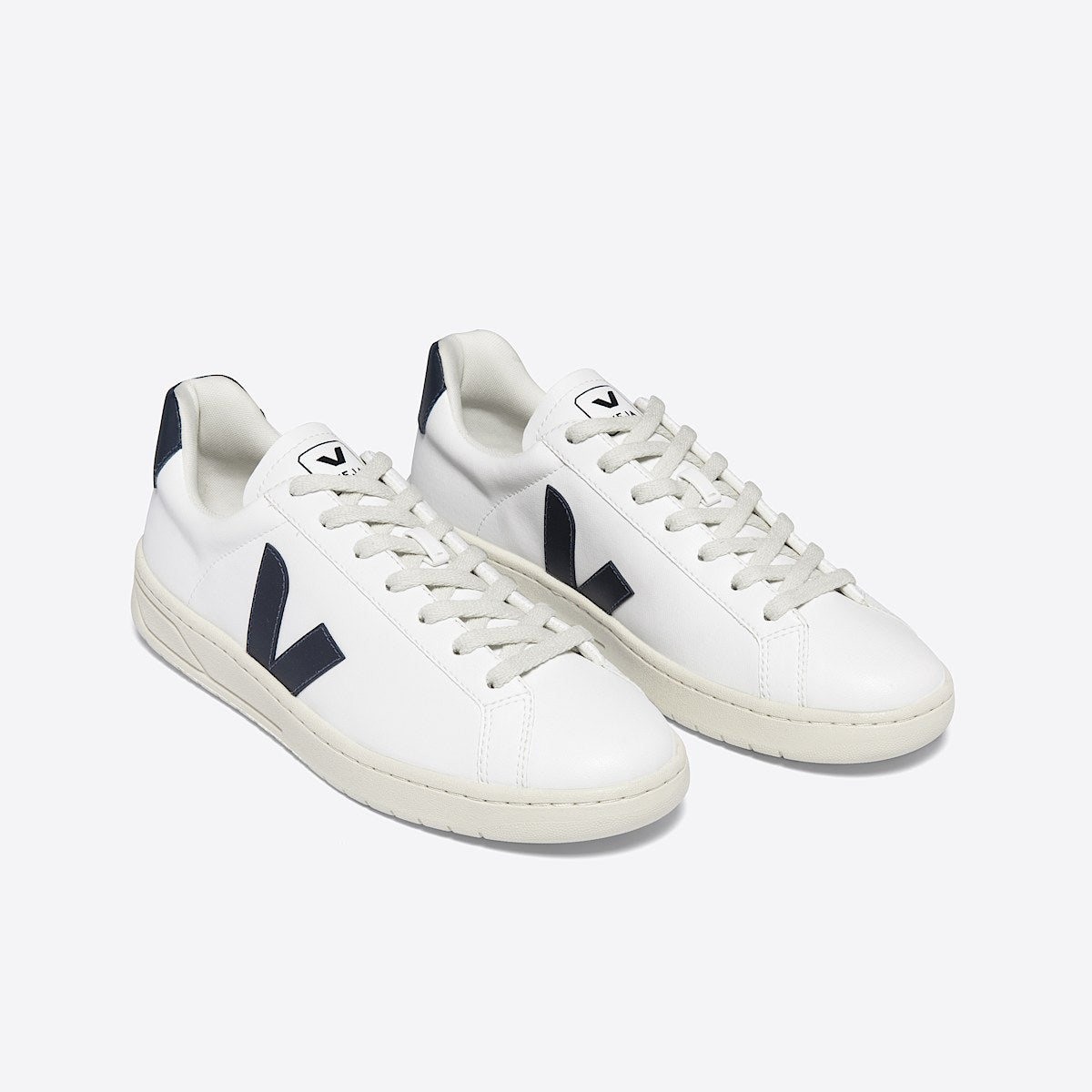 VEJA Urca CWL White Nautico - Image 2