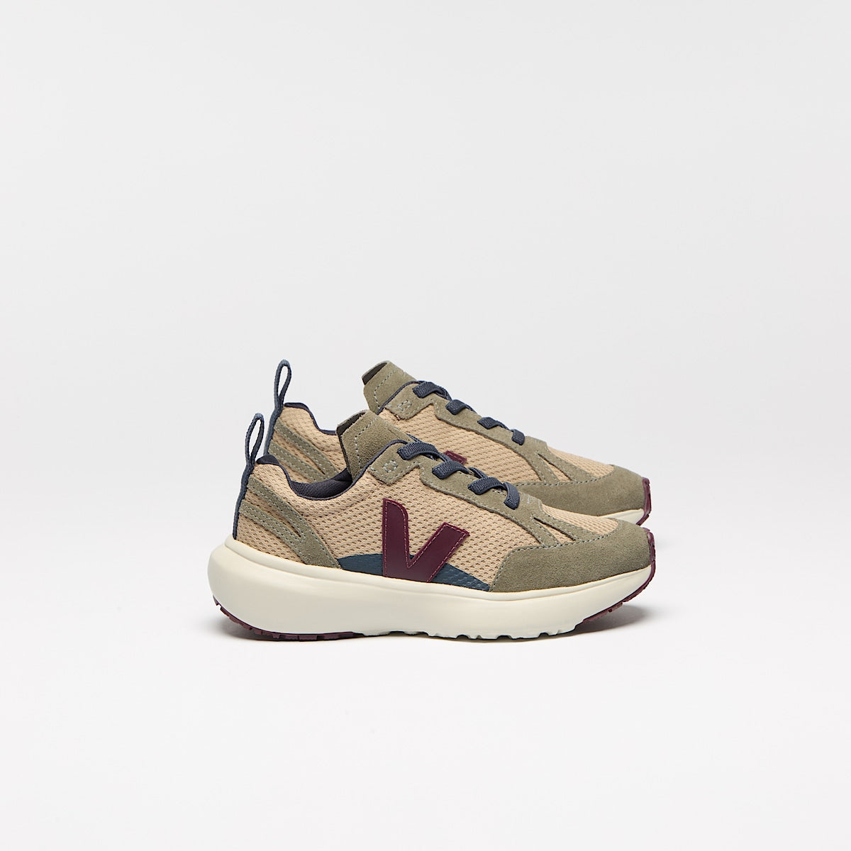 VEJA Canary Elastic Laces Alveomesh x Bonpoint Sahara
