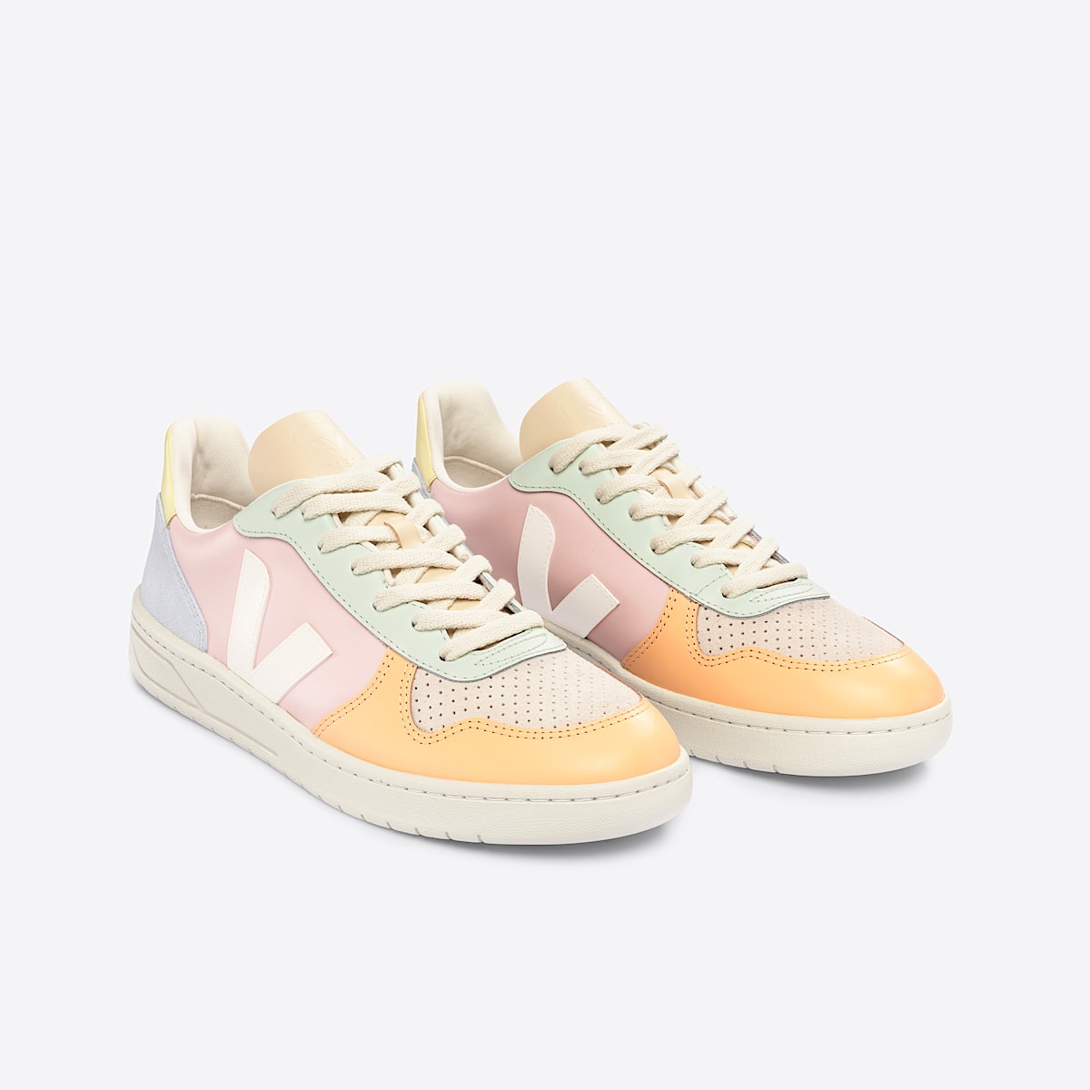VEJA V-10 Leather Petale White Multico - Image 2