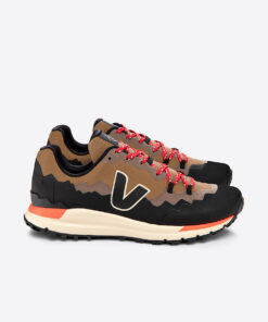 VEJA Fitz Roy Trek-Shell x Centre Commercial Terra