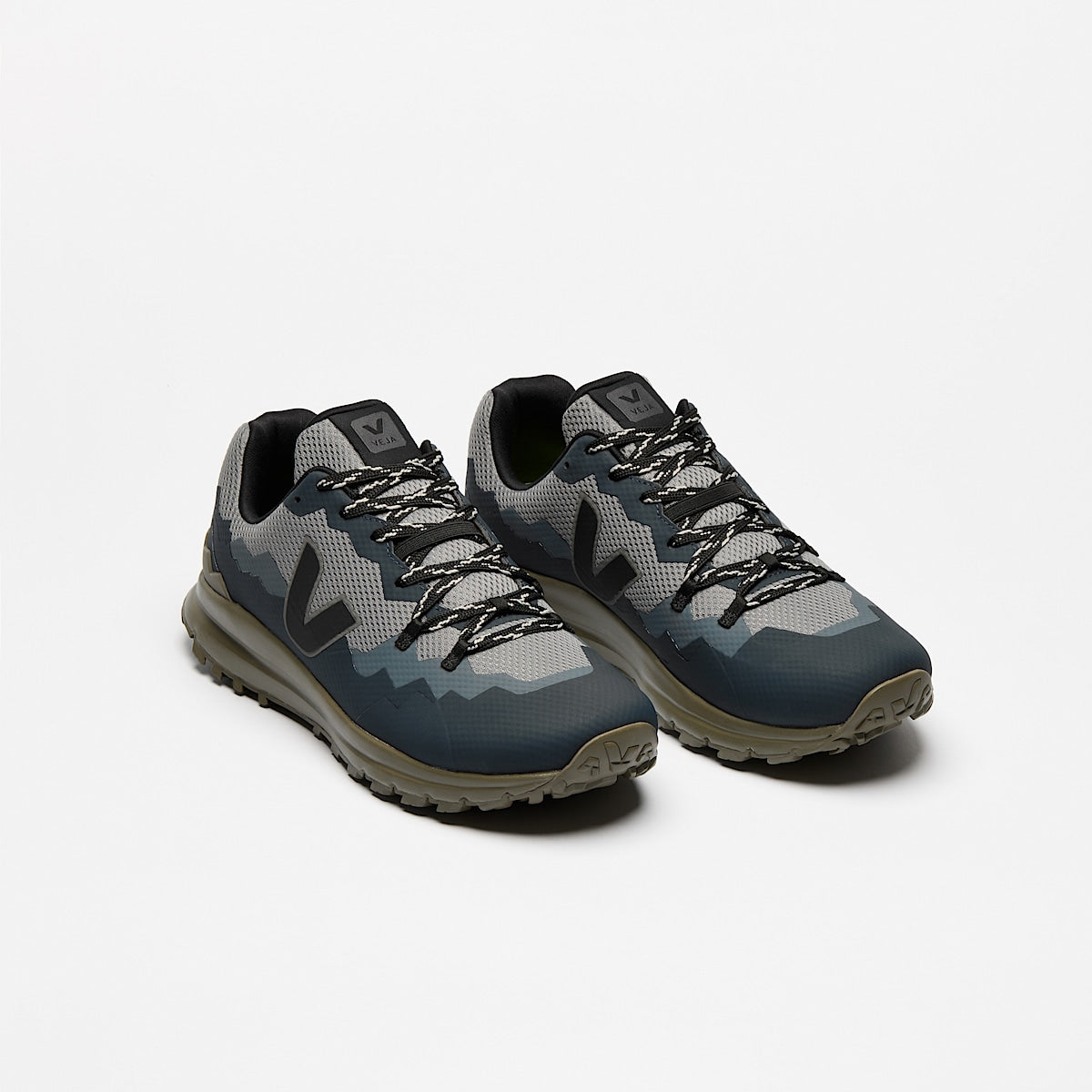 VEJA Fitz Roy Alveomesh Ardoise Black California - Image 2