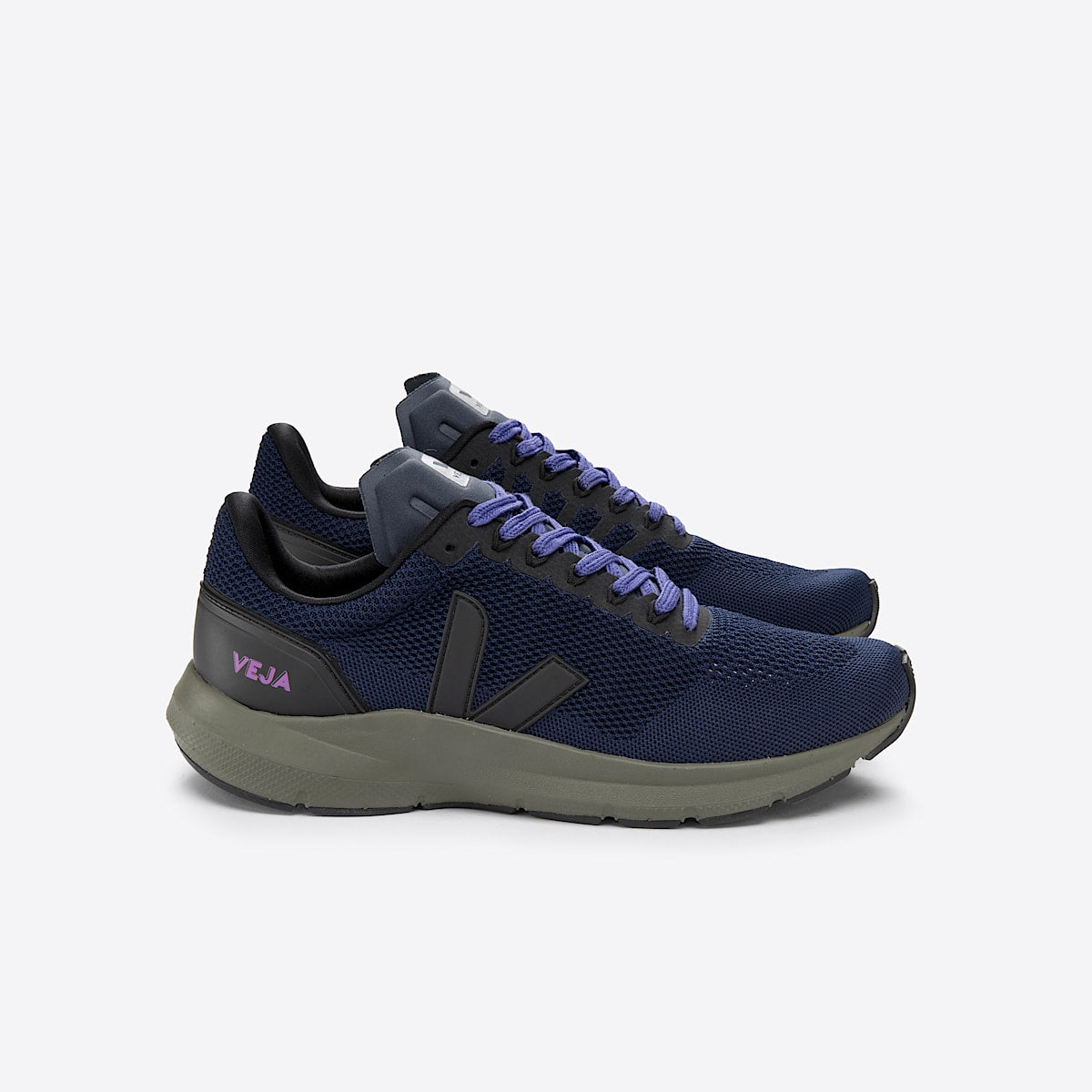 VEJA Marlin V-KNIT Nil Black Kaki Sole
