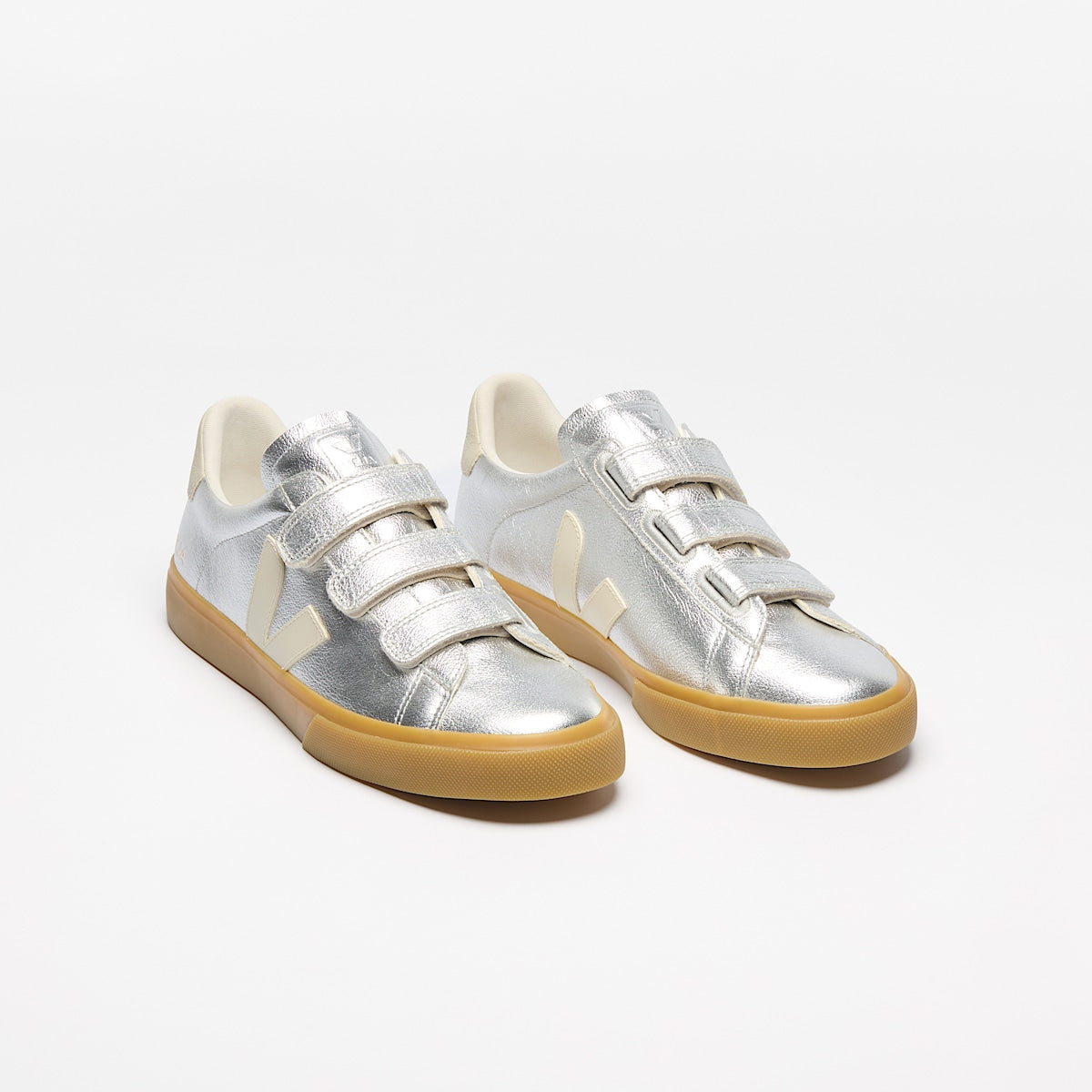 VEJA Recife Leather Silver Pierre - Image 2