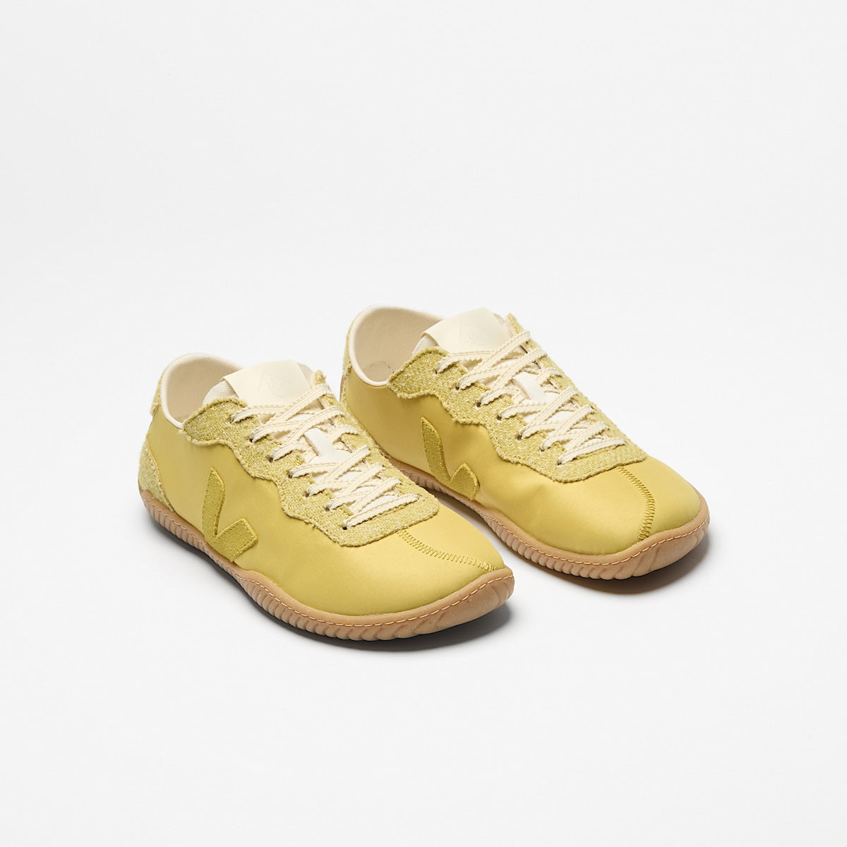 VEJA Jitsu Nolyn x Baserange Liquor Tilleul - Image 2